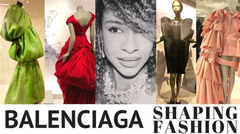  Balenciaga: Shaping Fashion -  Ein Triumph des Designs und eine Reise durch die Zeit